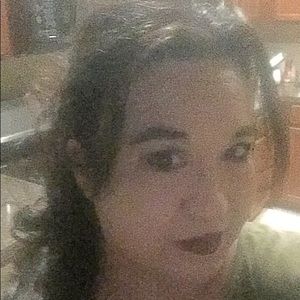 Meet your Posher, Sylvia